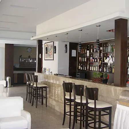 Paritsa Hotel