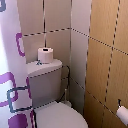 Paritsa 2* بلدة كوس